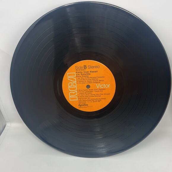 Vintage 70s Elvis Aloha from Hawaii via satellite double LP vinyl - Picture 13 of 14